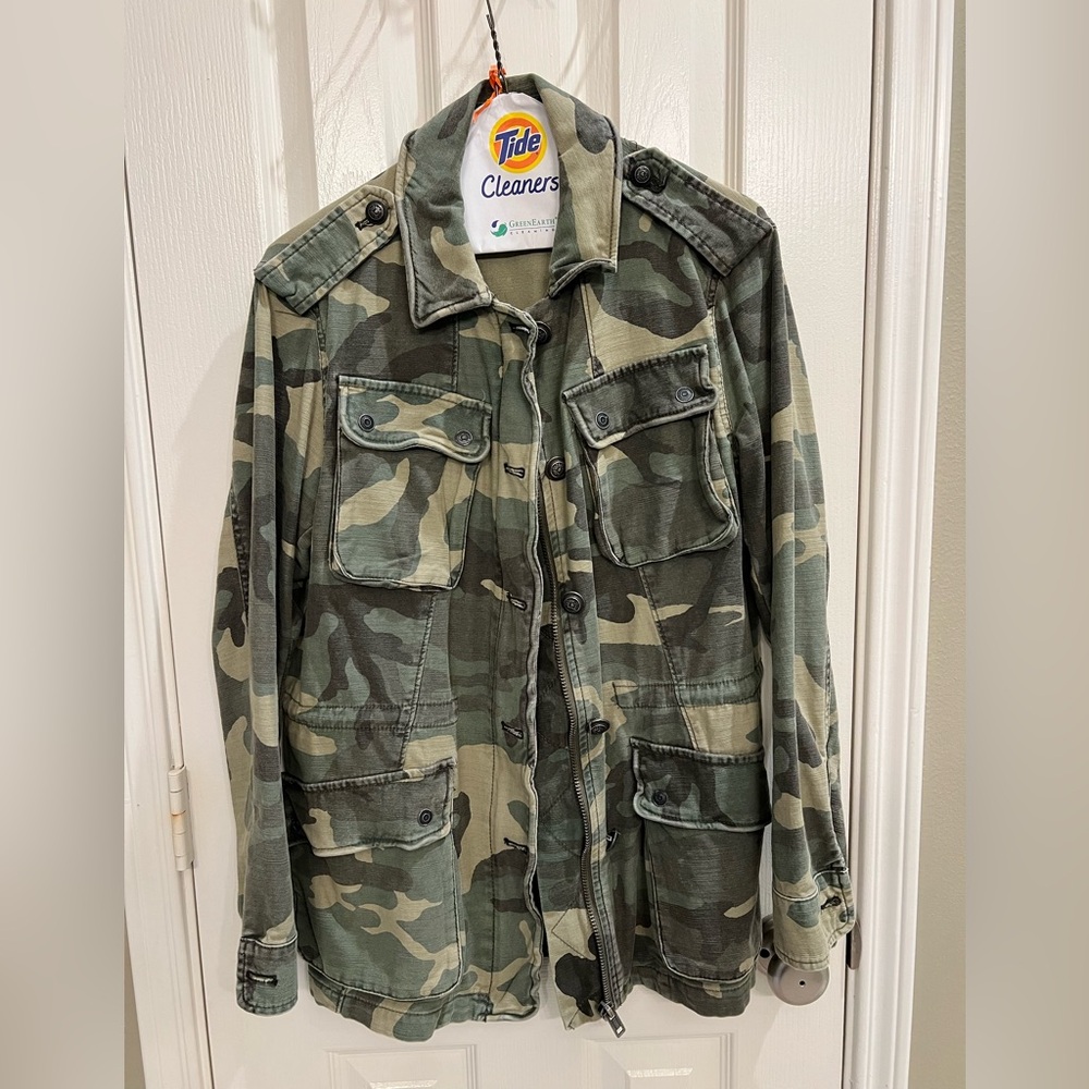 Free people Camouflage Military Style Jacket